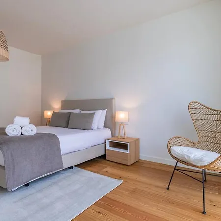 Apartment Coastal Bliss With Lagoon View Armação de Pêra