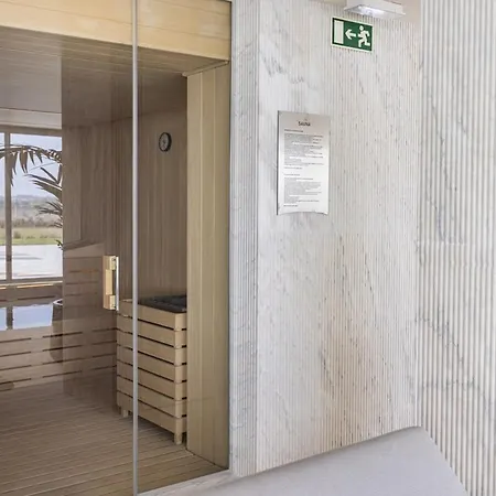 Coastal Bliss With Lagoon View Apartment Armação de Pêra